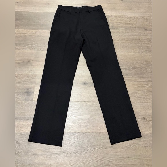 oobe Pants - Classic Black Straight-Leg Women's Dress Pants
